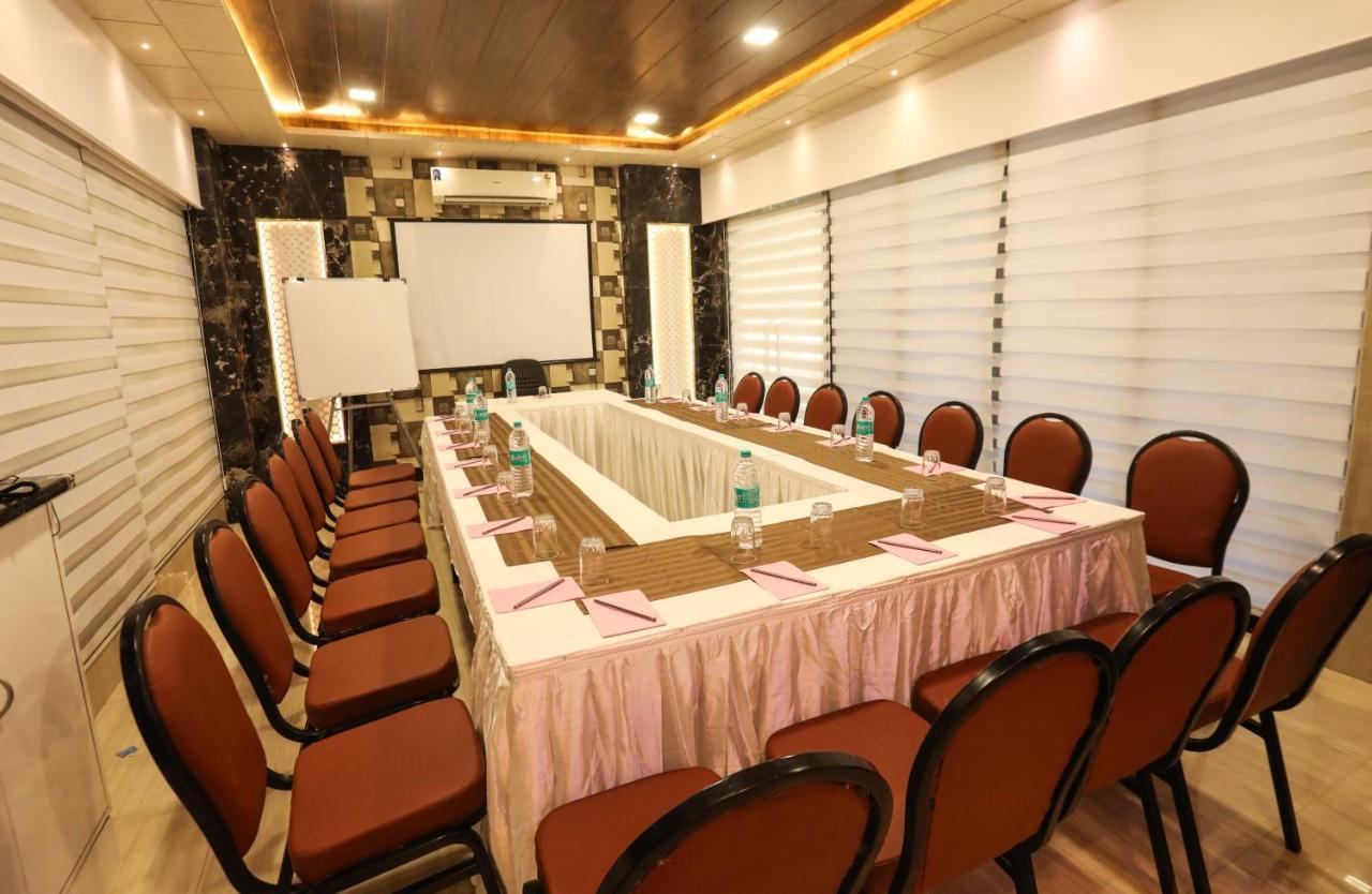 Jyoti Dwelling Hotel Mumbai Eksteriør bilde